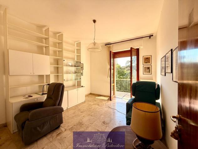 Quadrilocale in vendita a Firenze, Isolotto