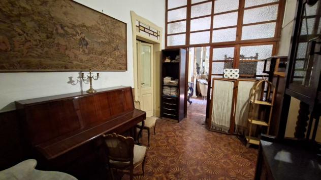 Nel centro storico di Quartu S. Elena, vi proponiamo un'affascinante casa campidanese storica con cortile interno, vicina a tutti i servizi e ai trasp - Foto 18