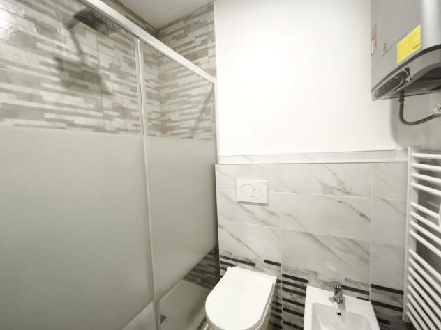 Stanza in appartamento in affitto a Milano - Foto 13