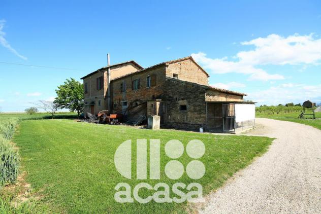 CASA COLONICA MONO O BIFAMILIARE NON VINCOLATA - Foto 10