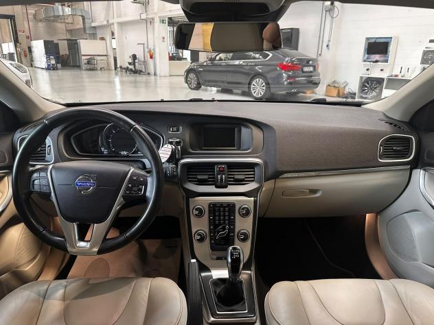 Volvo V40 II 2012 Cross Country Dies Cross Country 1.6 d2 Summum s/b-xeno - Foto 8