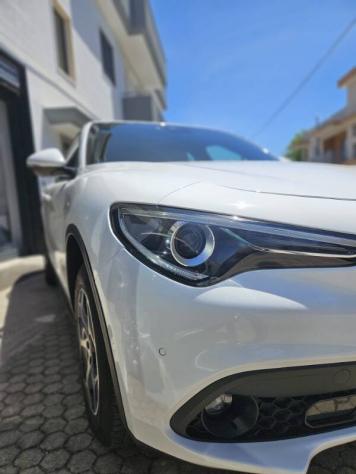 Alfa Romeo Stelvio 2.2 t Business Q4 190cv auto - Foto 4