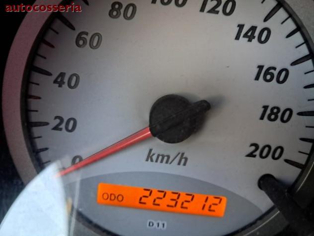 TOYOTA RAV 4 2.0 D4D rif. 23688708 - Foto 6