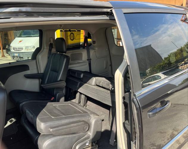 Lancia Voyager 2.8 TD Gold 163 CV Cambio Rotto - Foto 6