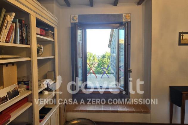 Casa indipendente di 205 m² con più di 5 locali in vendita a Radicofani - Foto 6