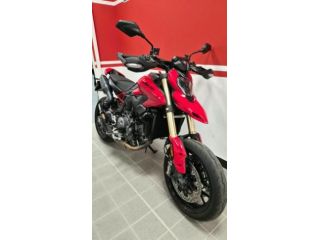 DUCATI Hypermotard V2 RED rif. 24079954