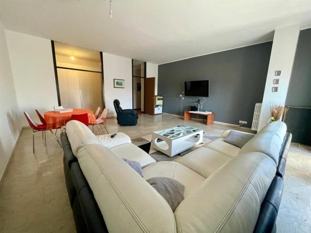 gll1000 - grande trilocale arredato, spese condominali e riscaldamento inclusi - Foto 2