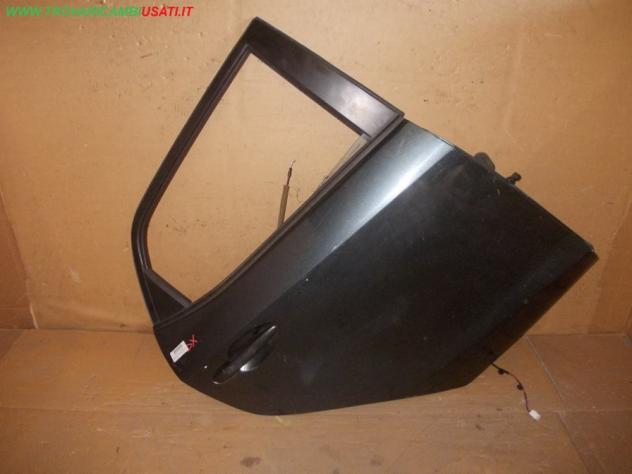 PORTA POST. DX. GRIGIO SCURO MET. MAZDA 2 (DJ)  Carrozzeria  Lamierati esterni  Porte  Porta post. dx. MAZDA - 2 - 01-02-2011 - 01-03-2015