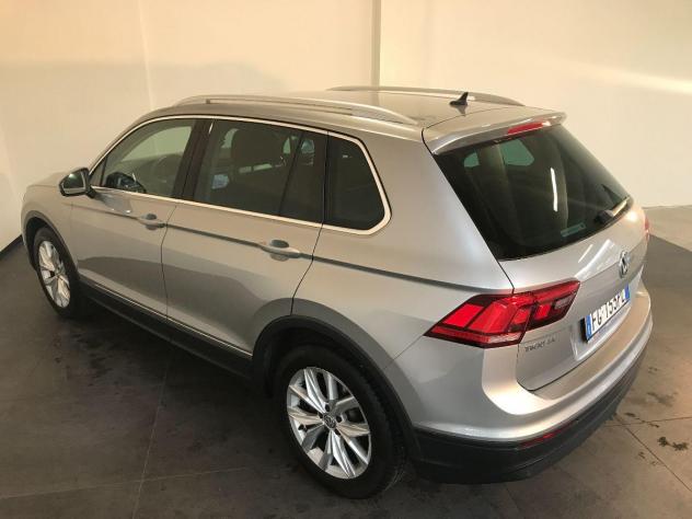 VOLKSWAGEN Tiguan 2.0 TDI DSG Business BMT - Foto 4