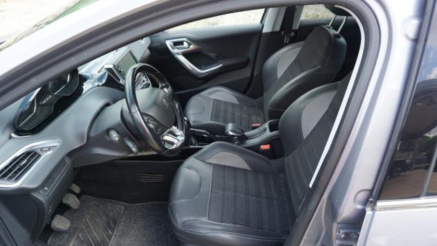 Peugeot 2008 BlueHDi 100 S&S Allure - Foto 6