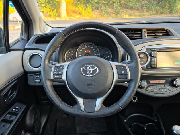 Toyota Yaris 1.4 D-4D 5 porte Lounge E5B Manuale NEO 2012 - Foto 8