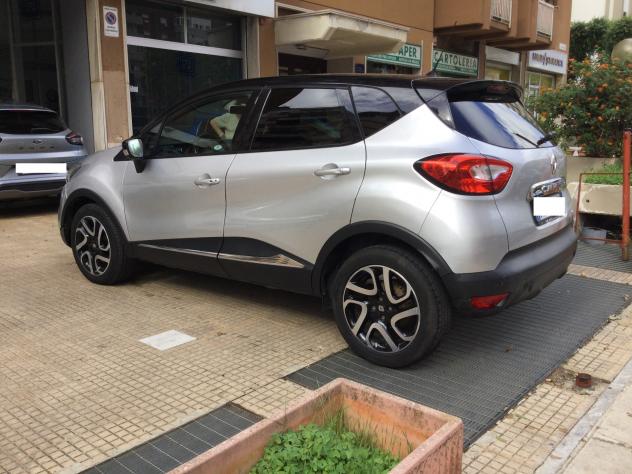 Renault Captur dCi 8V 90 CV EDC Start&Stop Energy Iconic - Foto 8