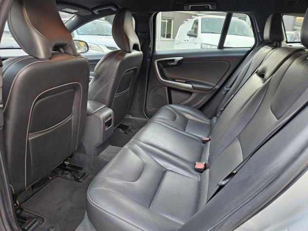 Volvo V60 V60 2.0 d2 Dynamic Edition - Foto 8