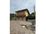Villa in vendita a Comano