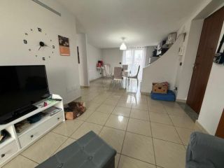 Trilocale in affitto a Marcianise