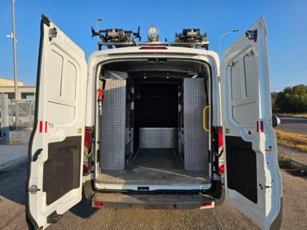 FORD Transit 350 2.0TDCi EcoBlue 130CV 4WD PM-TM ALLESTITO rif. 23712626 - Foto 2