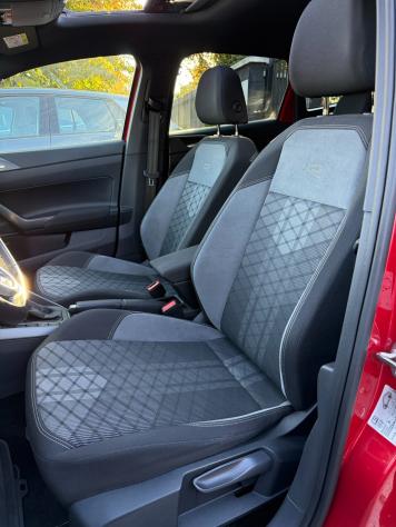 Volkswagen Taigo 1.0 TSI 110 CV DSG R-Line TETTO APRIBILE - Foto 8