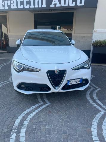 Alfa Romeo Stelvio 2.2 Turbodiesel 190 CV AT8 Q4 Business