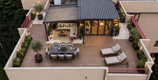 attico con terrazza in esclusivo complesso residenziale
