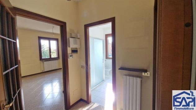 In vendita: appartamento indipendente in villa bifamiliare - Foto 9