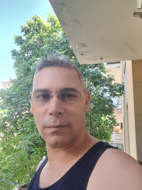 cerco lavoro come pulizie in casa - Foto 2