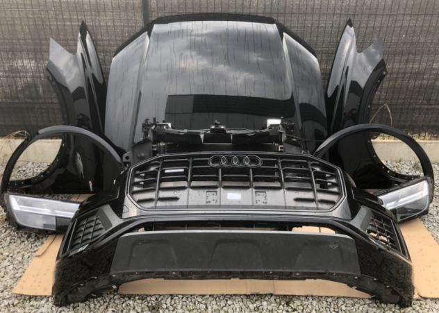 MUSATA FRONTALE COMPLETO AUDI Q8 DAL 2018 IN POI