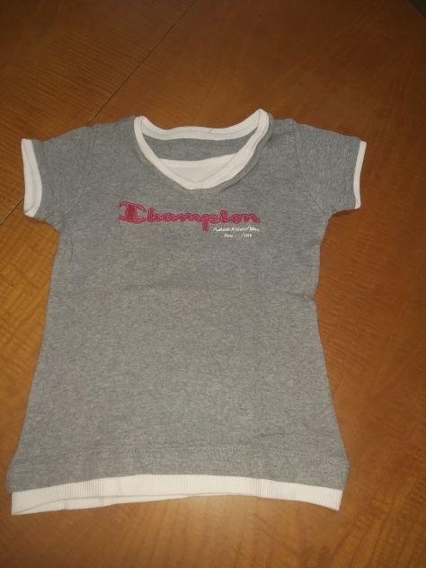 Lotto 7 t shirt bambina 6anni - Foto 3