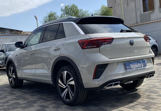 Volkswagen T-Roc R-Line 1.5 TSI 150CV DSG - Foto 6