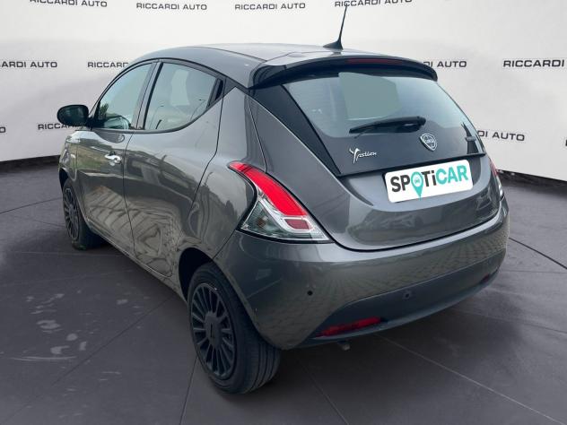 Lancia Ypsilon 3ª serie 1.0 FireFly 5 porte S&S Hybrid Silver - Foto 3