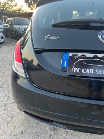 Lancia Ypsilon 1.2 69 CV 5 porte Silver - Foto 10