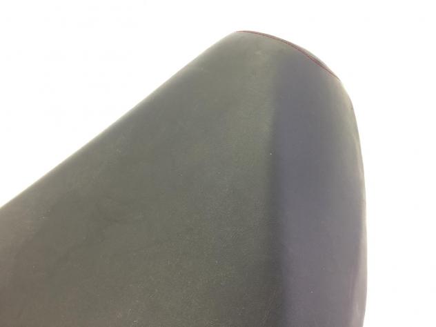SYM SYMPHONY E5 125 SELLA SADDLE - PICCOLO DIFETTO SU FODERA 2020 2023 - Foto 5