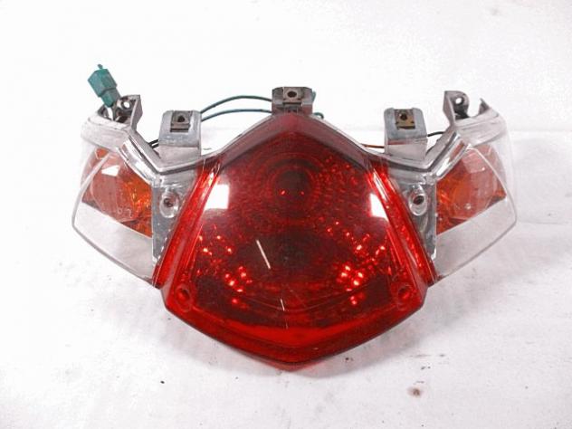 FARO FRECCE POSTERIORE KYMCO AGILITY 50 RS 4T (2009 - 2013) 33701-LDC8-E10 CON DIFETTO