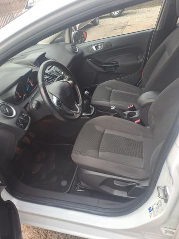 Ford Fiesta 1.0 80CV 5 porte Titanium - Foto 10