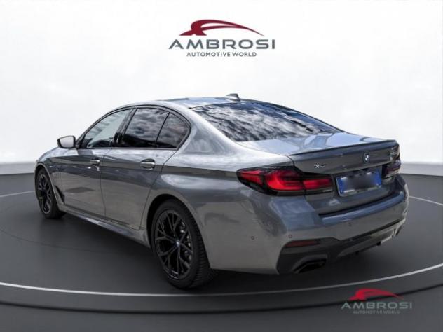 BMW 545 Serie 5 e xDrive M-Sport rif. 23802331 - Foto 4