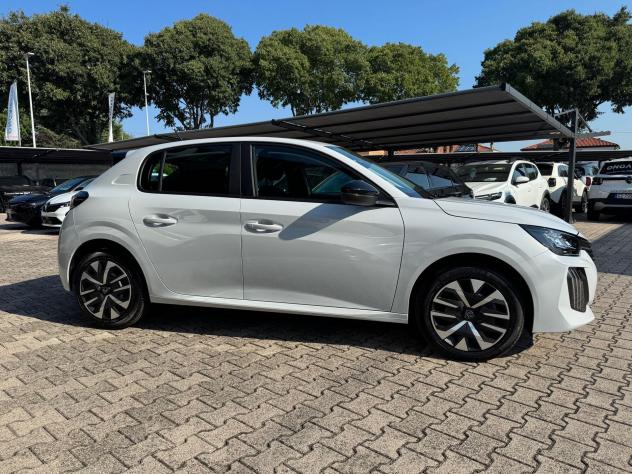 Peugeot 208 Style Hybrid 110 e-DCS6 auto - Foto 6