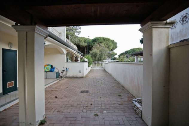 Lido di Spina, introvabile! vendiamo a due passi dal mare, zona centro, doppi servizi, riscaldamento, giardino! - Foto 9