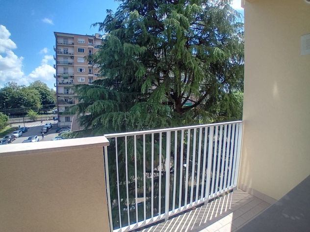 Comasina/Affori ampio 2 locali con servizi Libero subito - Foto 2