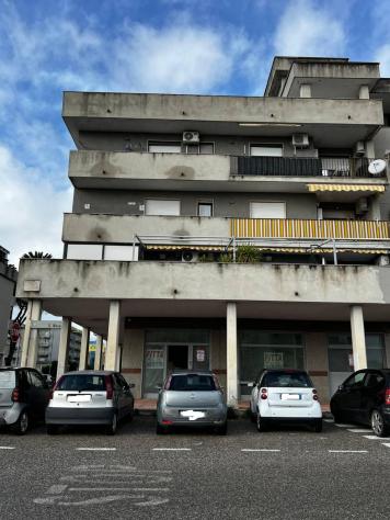 Locale Commerciale - Battipaglia . Rif.: fitpmang2500 - Foto 4
