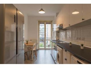 Via Savona 26- 4 Bedrooms apartment