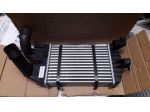 Intercooler opel astra h / zafira b 13213402