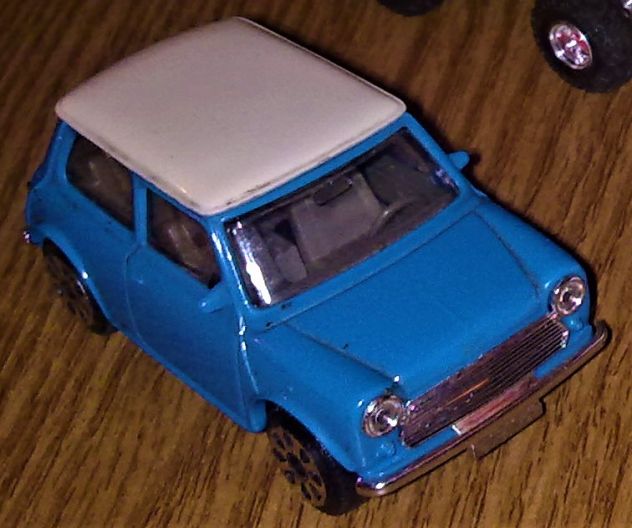 MINI COOPER BURAGO : scala 1/43; ottimo, perfetto, NUOVO. - Foto 2