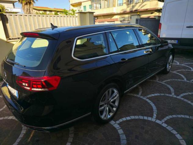 VOLKSWAGEN Passat Variant 1.5 TSI ACT DSG Business AUTOMATICA rif. 23780039 - Foto 8