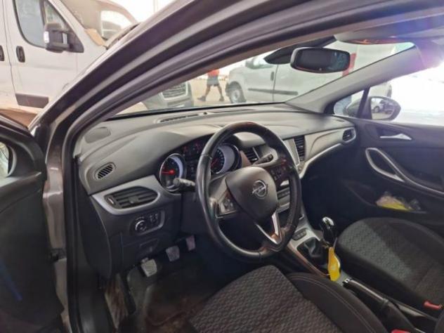 OPEL Astra 1.6 CDTi 110CV Start&Stop Sports Tourer Business rif. 23910042 - Foto 3