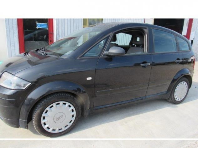 Audi A2 1.4 TDI Comfort ADATTA A NEOPATENTATI - Foto 6