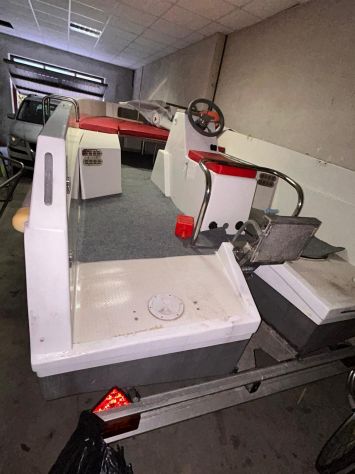 Open lagon 5.50mt con motore Johnson 25cv 2t gambo lungo
