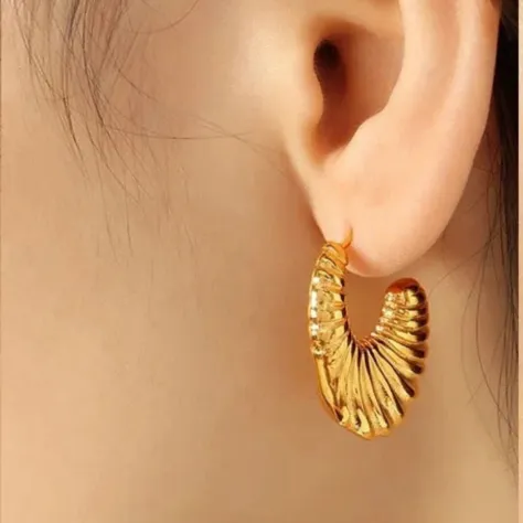 Gold Chunky Huggie Hoop Earrings for Women - Foto 2