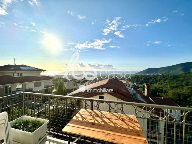 ID 374 bellissimo appartamento attico di ampia metratura. Vista mare e panoramica! - Foto 9