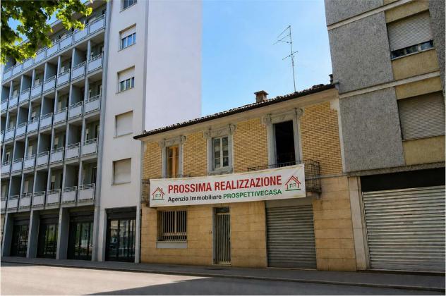 V004810 - Novara Porta Mortara