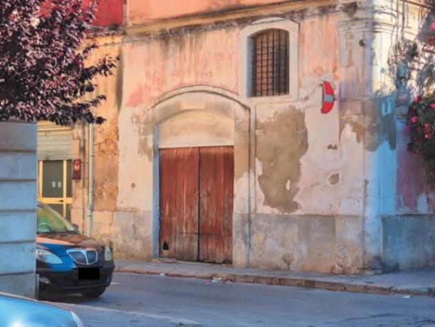 Immobile in asta di 709 m² con più di 5 locali e box auto in vendita a Vittoria - Foto 3