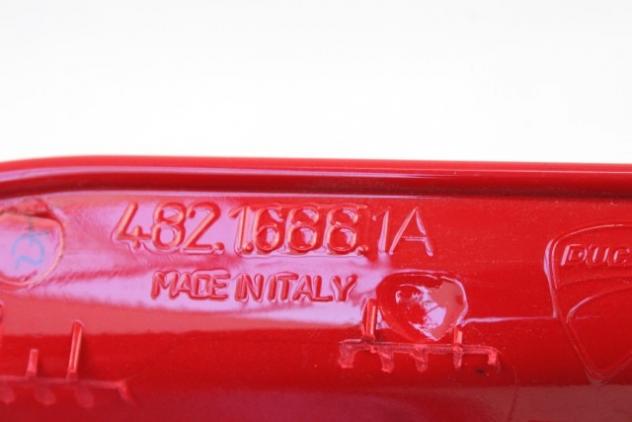 DUCATI PANIGALE V2 482P2471AB CARENA CODINO DESTRA 20 - 24 REAR RIGHT FAIRING ATTACCHI DANNEGGIATI 482P2491AA 48216881A - Foto 4